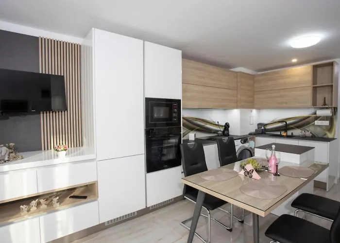 апартамент за гости ивви-1 Apartament *